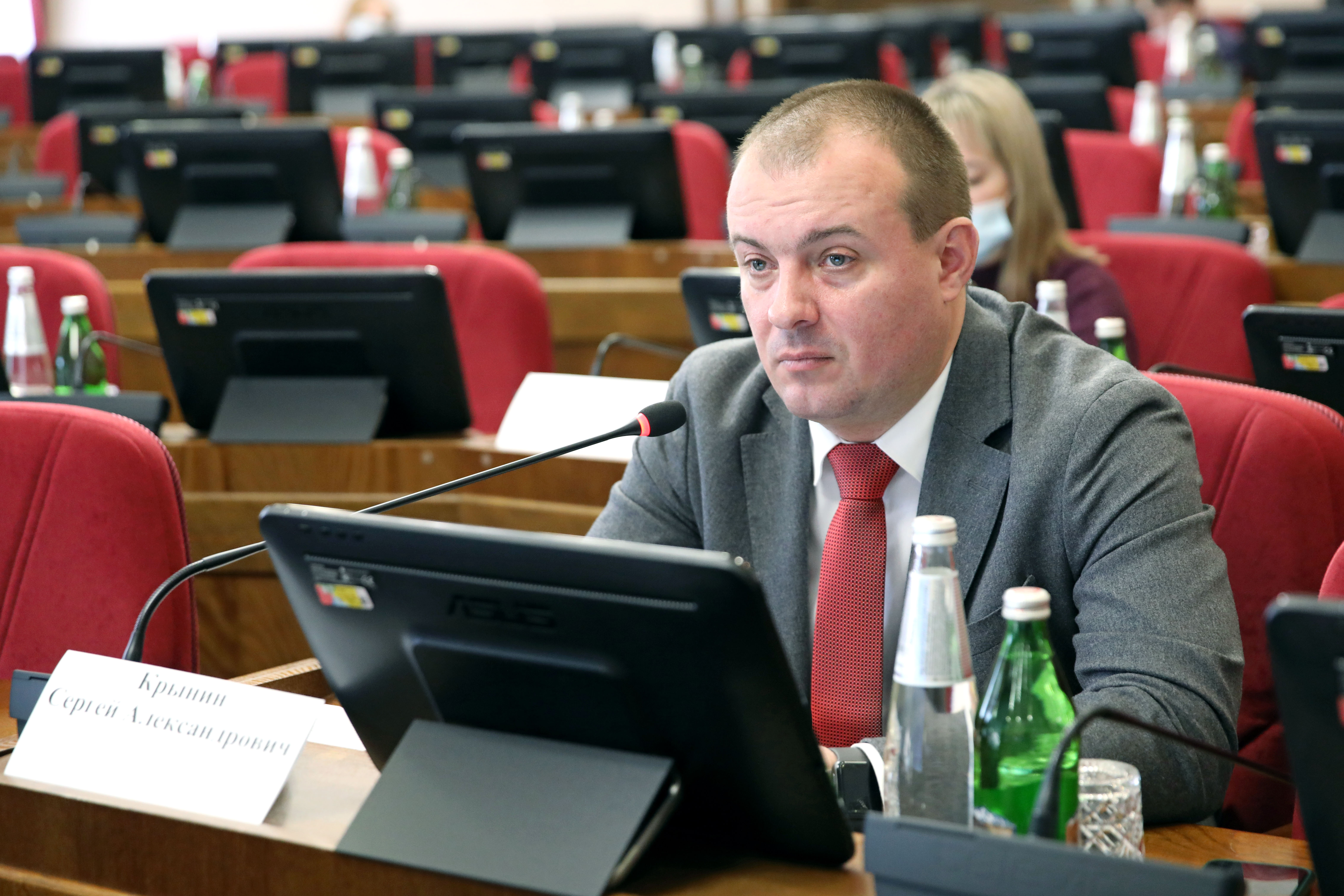 Депутаты красноярска. Депутат краев. Владимиру дорошенко депутат. Владимир дорошенко ставропольский край депутат. Валерий назаренко ставрополь.