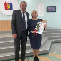 Анатолий Жданов поздравил представителей местного самоуправления Красногвардейского муниципального округа
