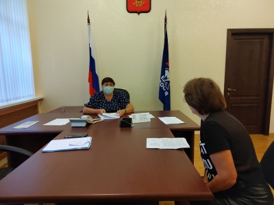 Валентина Муравьева провела прием граждан в Ставрополе