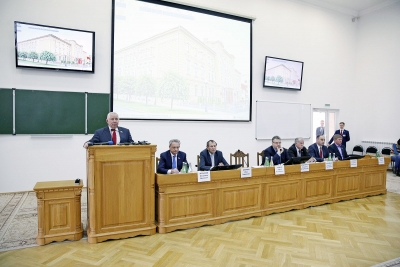 Юрий Белый принял участие в аграрной конференции