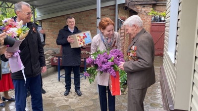 Ольга Дроздова поздравила ветеранов