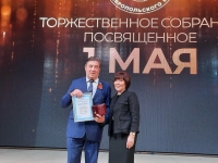 Виктор Гончаров поздравил профсоюзы края с наступающим Первомаем