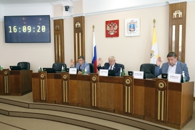 Депутаты рассмотрели кандидатуры на должности мировых судей