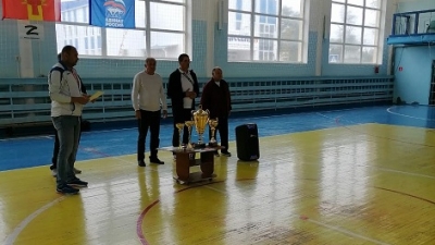 Игорь Андрющенко наградил победителей спартакиады среди учащихся