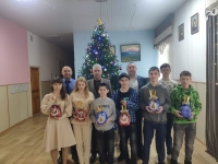 Игорь Тапсиев поздравил ребят из детского дома села Дивное