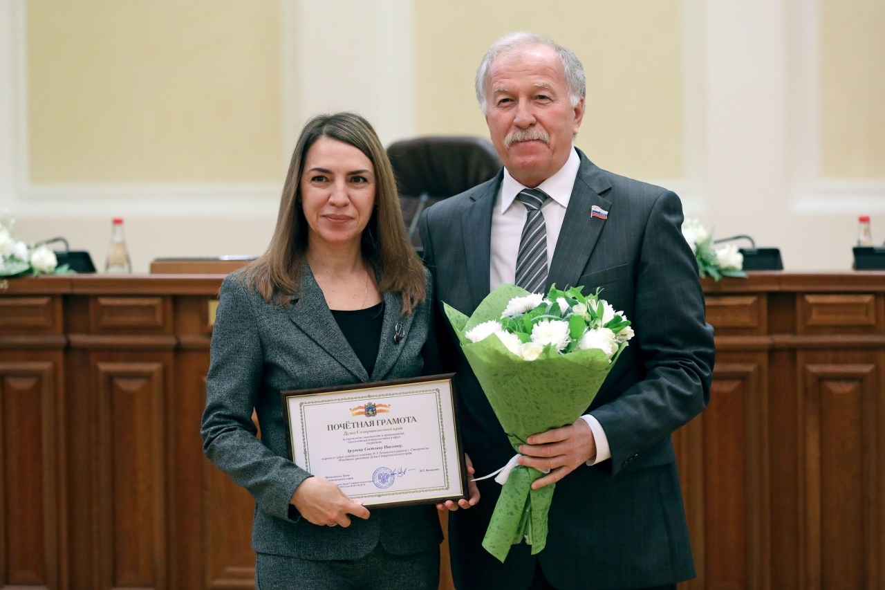 Николай Великдань поздравил судейское сообщество края с 20-летием мировой юстиции Ставрополья