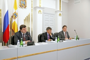 Обсудили готовность комитетов к заседанию Думы