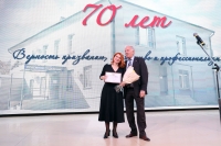 Николай Великдань поздравил коллектив краевой инфекционной больницы с ее 70-летием