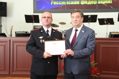 Награды Думы края вручены лучшим полицейским Ставрополья