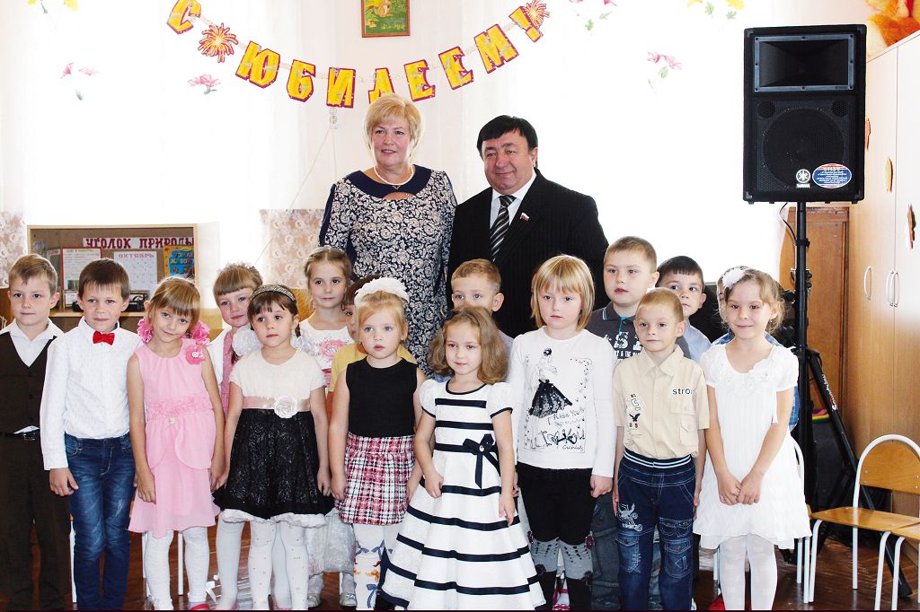 За плечами – 60