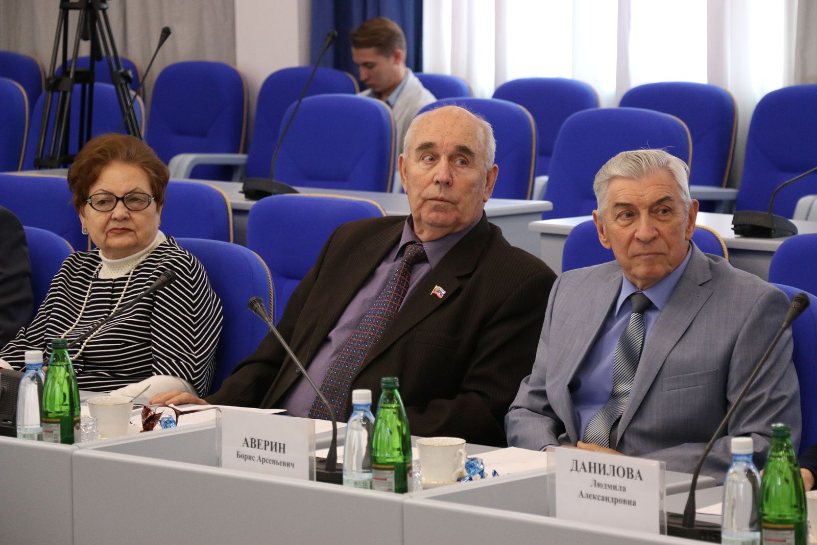 Совет старейшин начал работу
