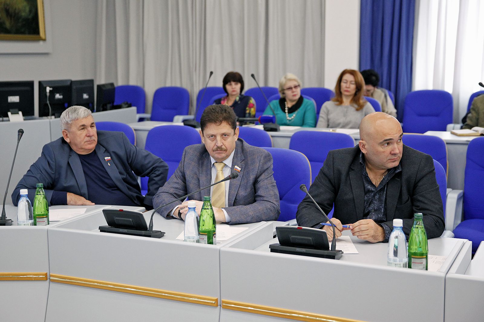 Предваряя думское заседание