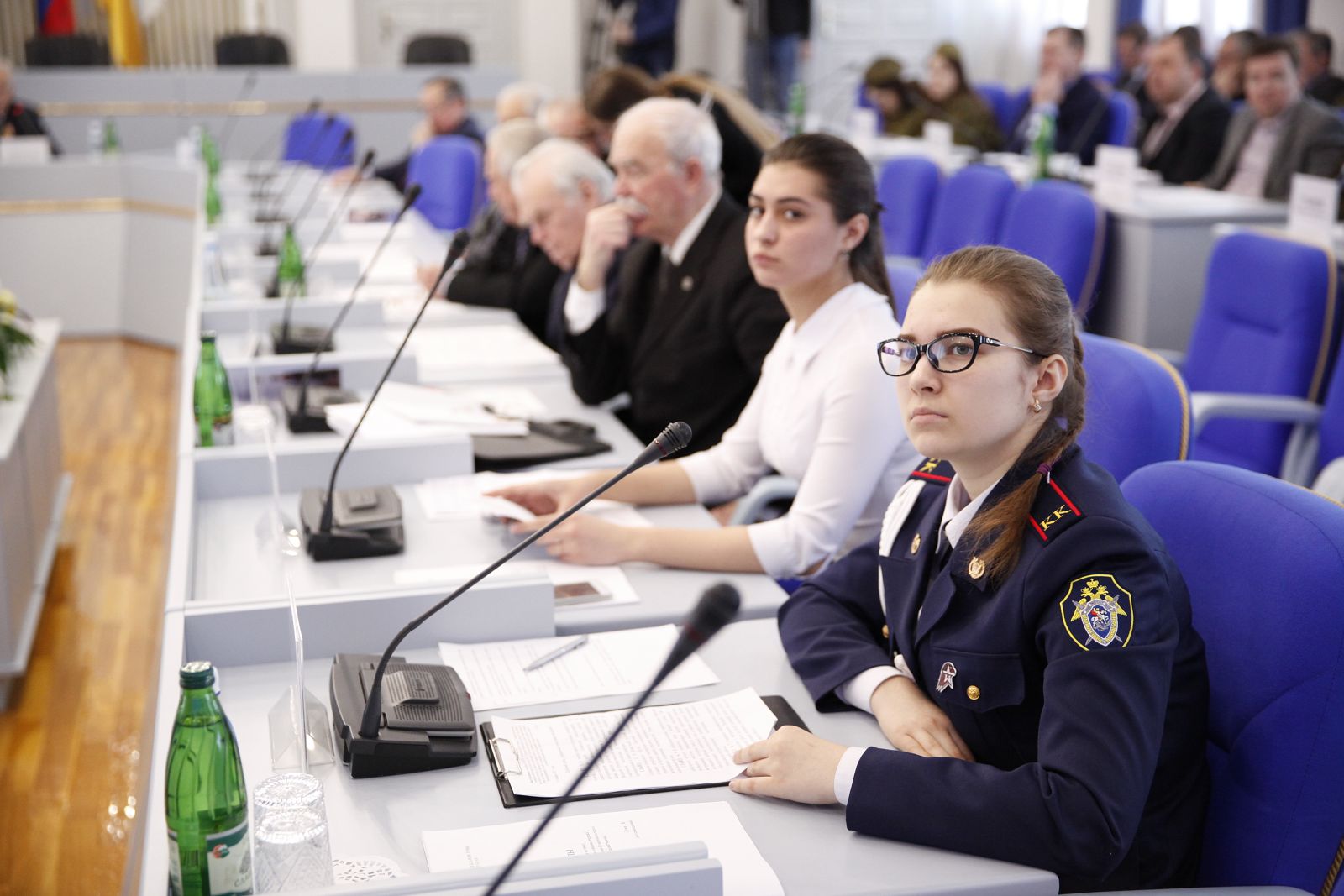 Помнить истинных героев!