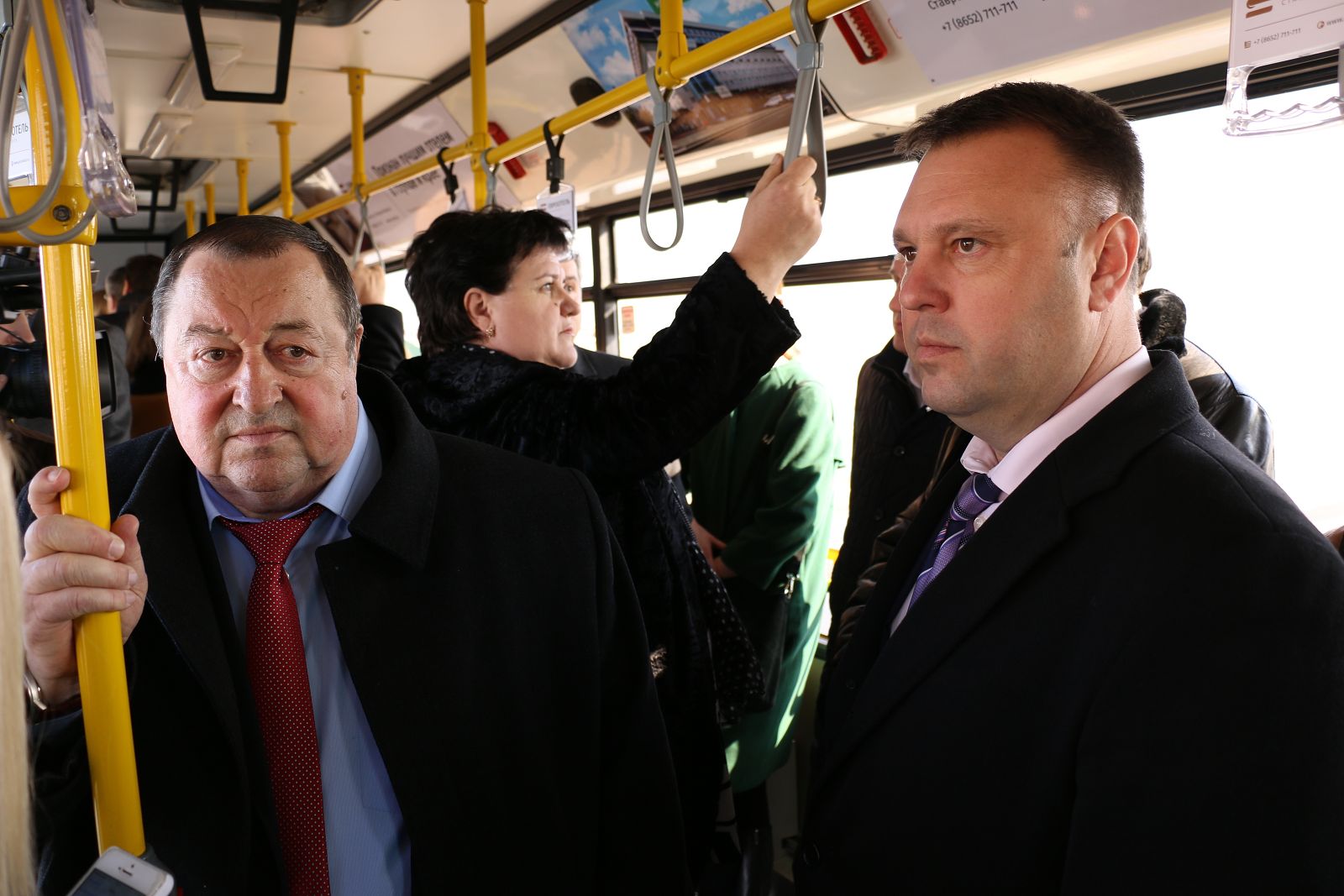 Депутаты ознакомились с работой аэропорта Ставрополя