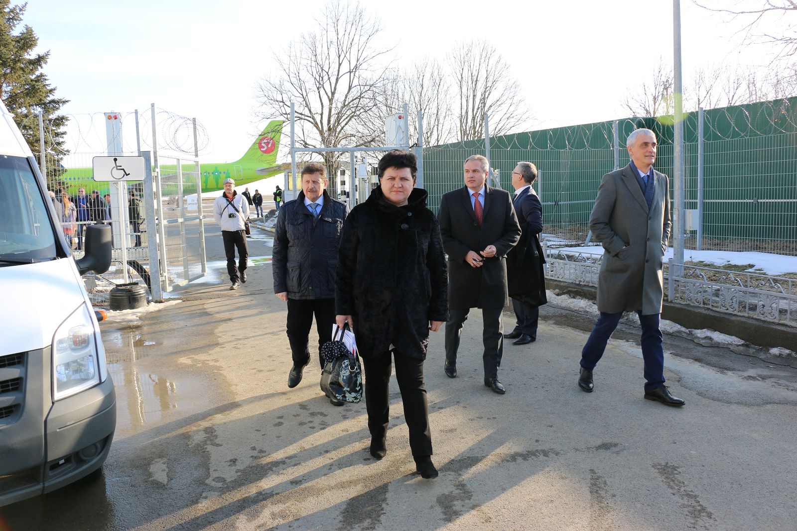 Депутаты ознакомились с работой аэропорта Ставрополя