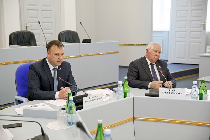 Депутаты намерены изменить ситуацию с получением полисов ОСАГО