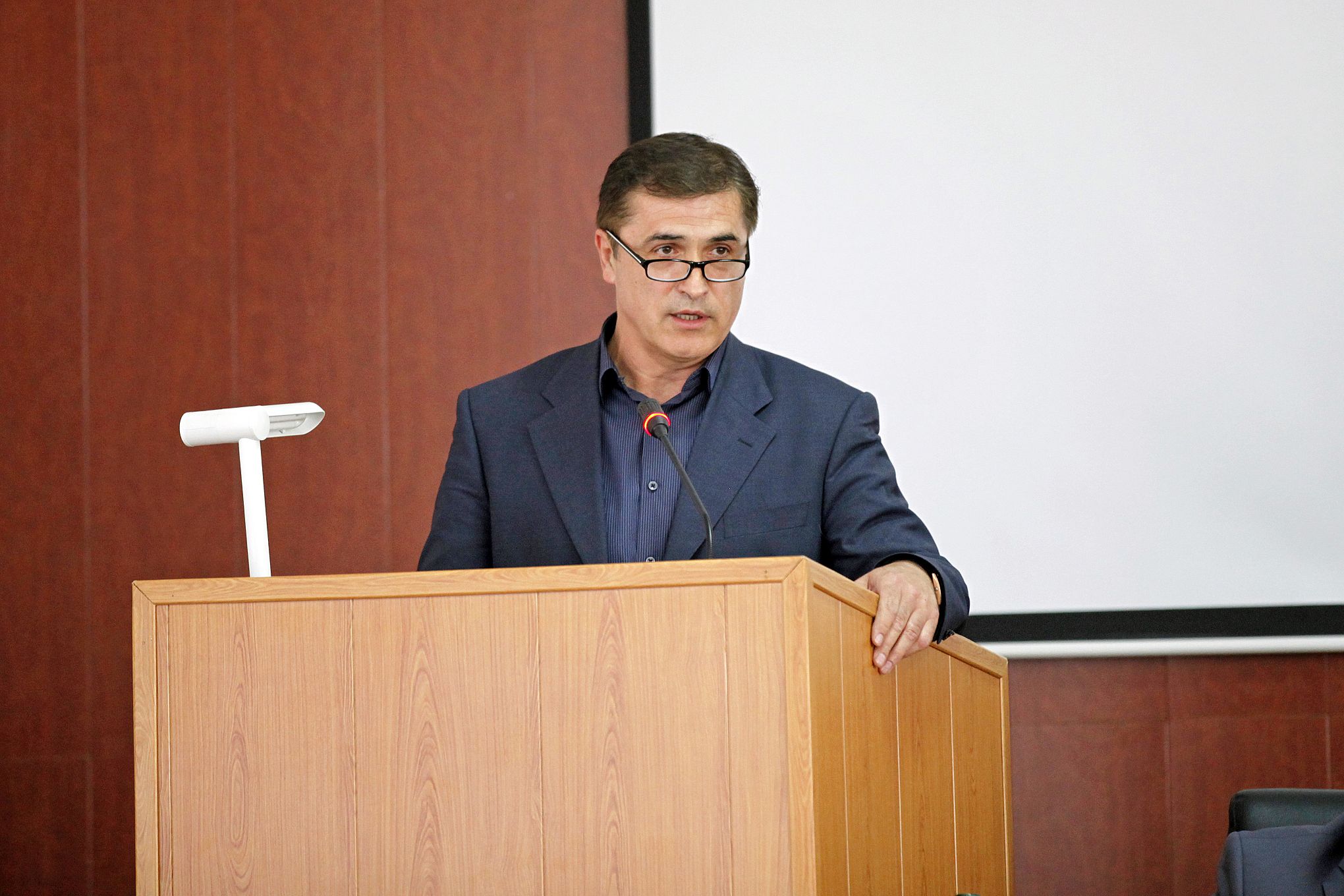 Направить усилия на решение проблемы