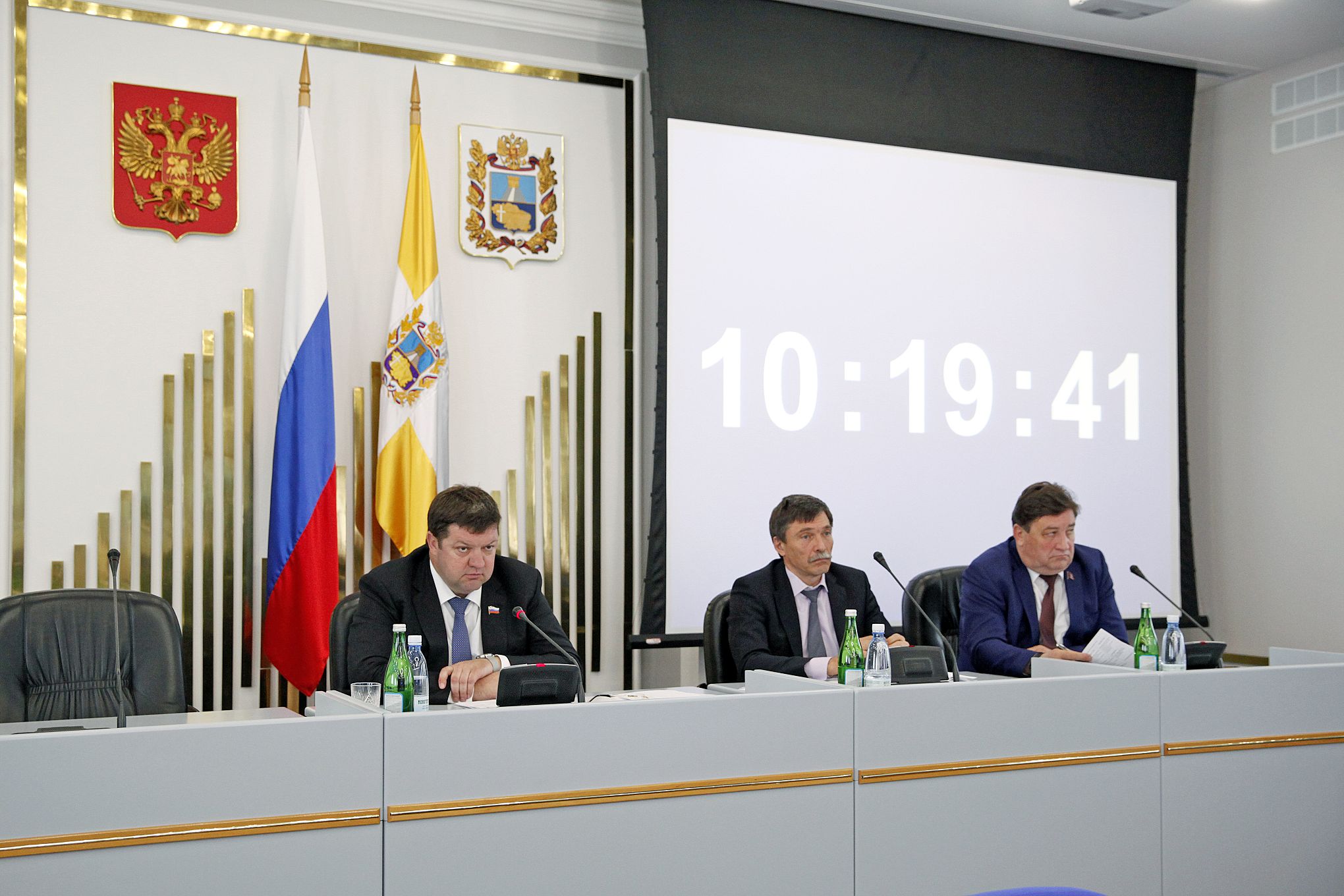 Острые вопросы на контроле у законодателей
