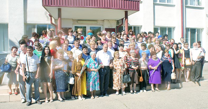 Жизнь охраняют от бед люди в белых халатах