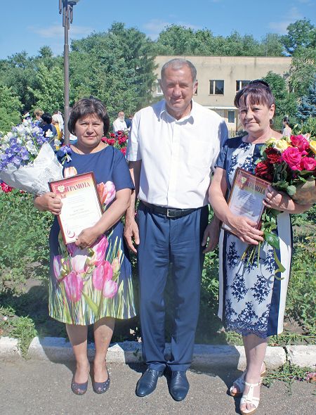 Жизнь охраняют от бед люди в белых халатах
