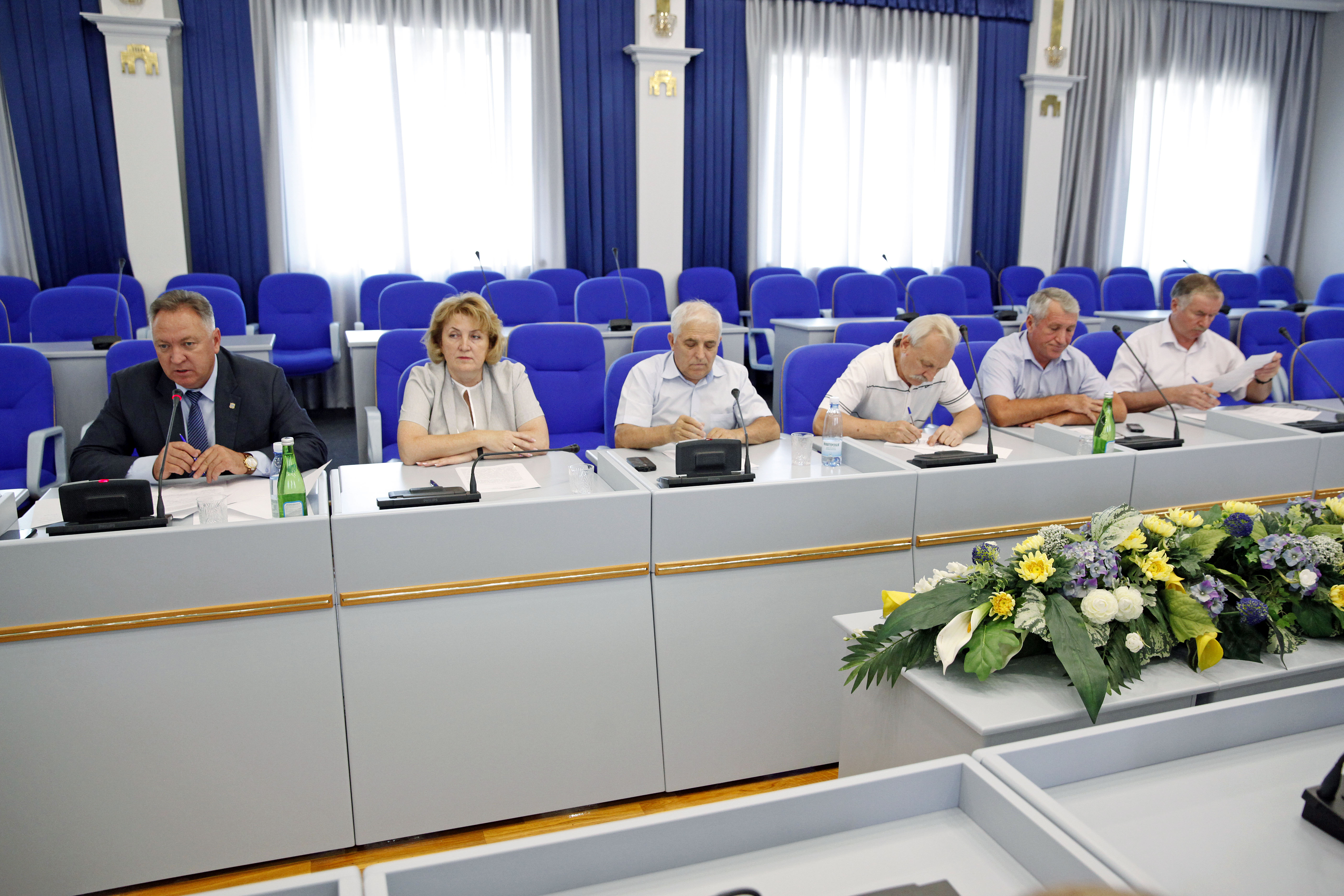 Обсуждение законопроекта продолжается