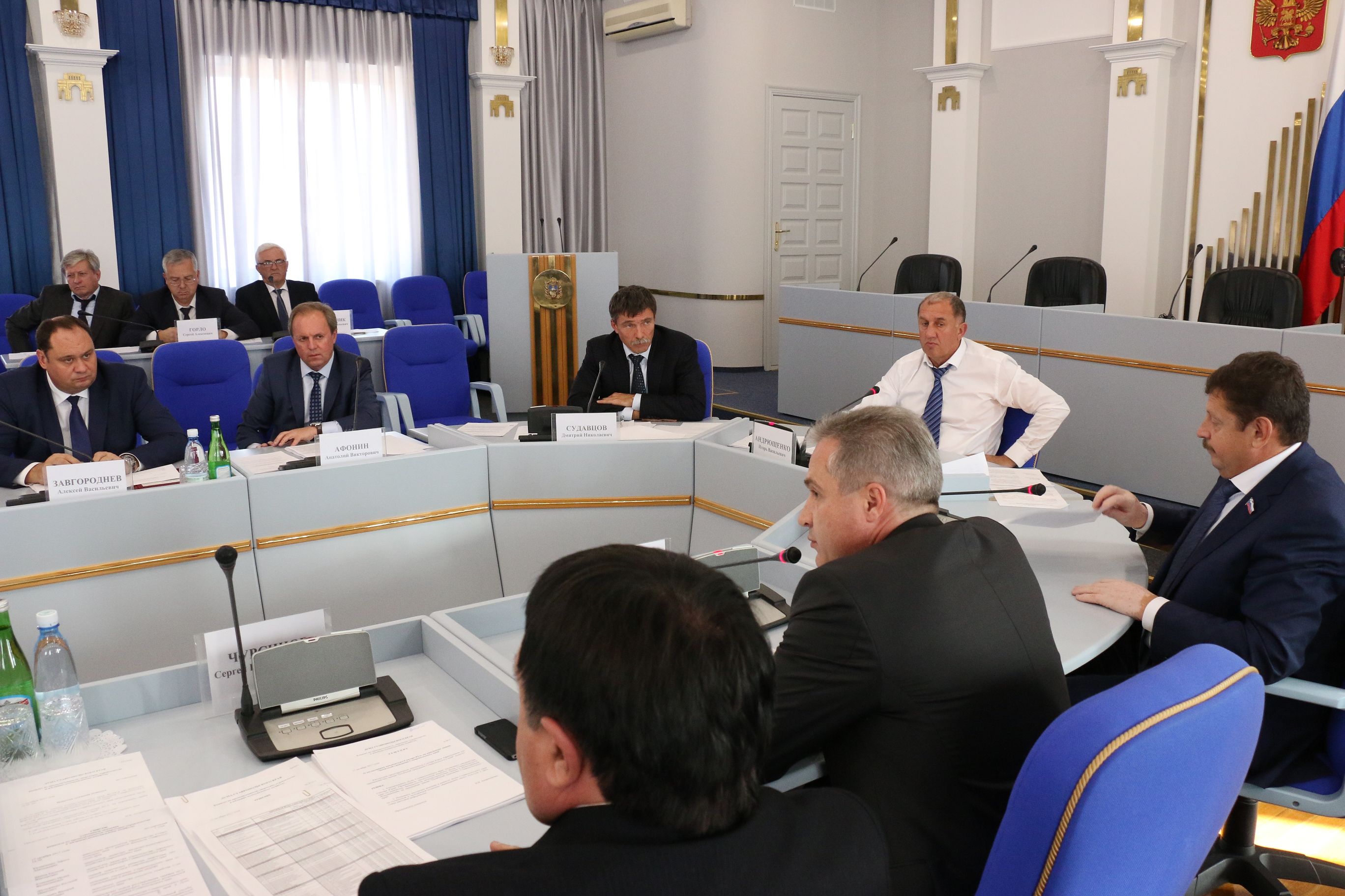 Разговор о качестве питьевой воды вышел за рамки заявленной темы