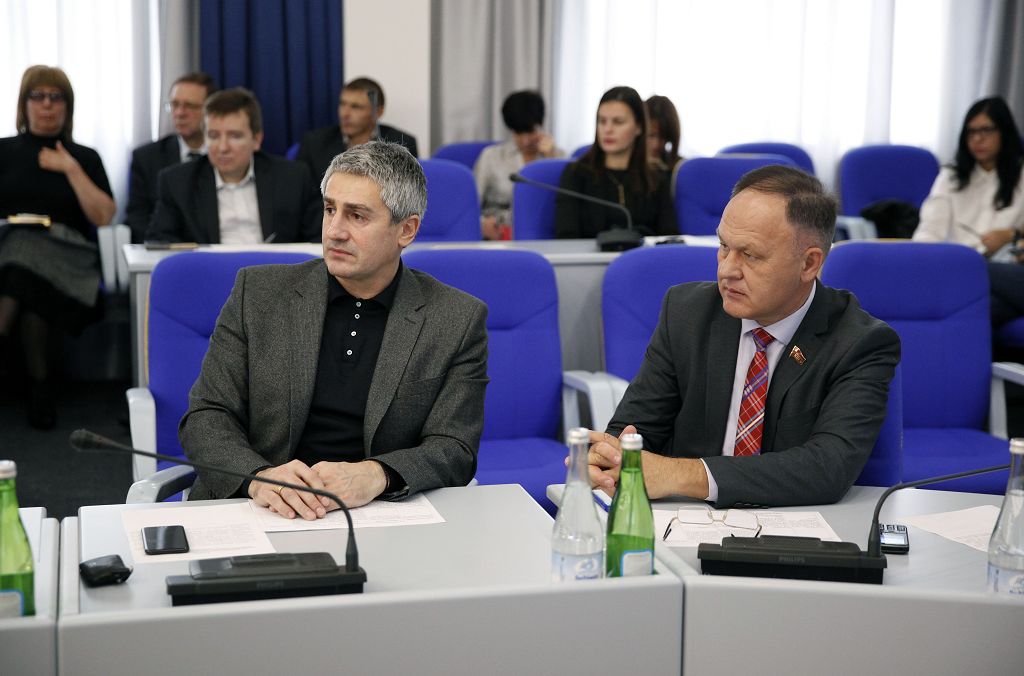 Неделя обещает быть жаркой