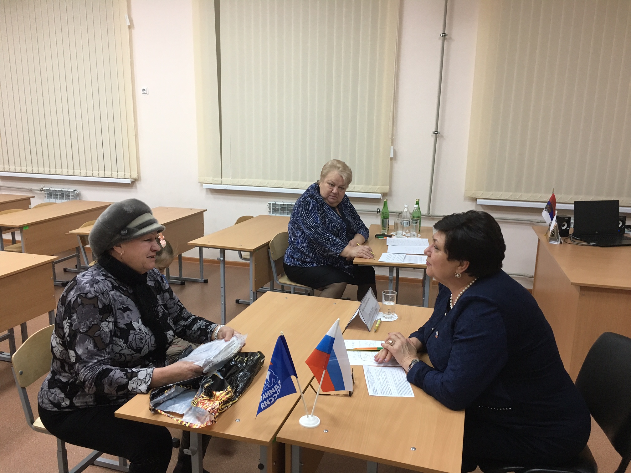 Валентина Муравьева встретилась с избирателями