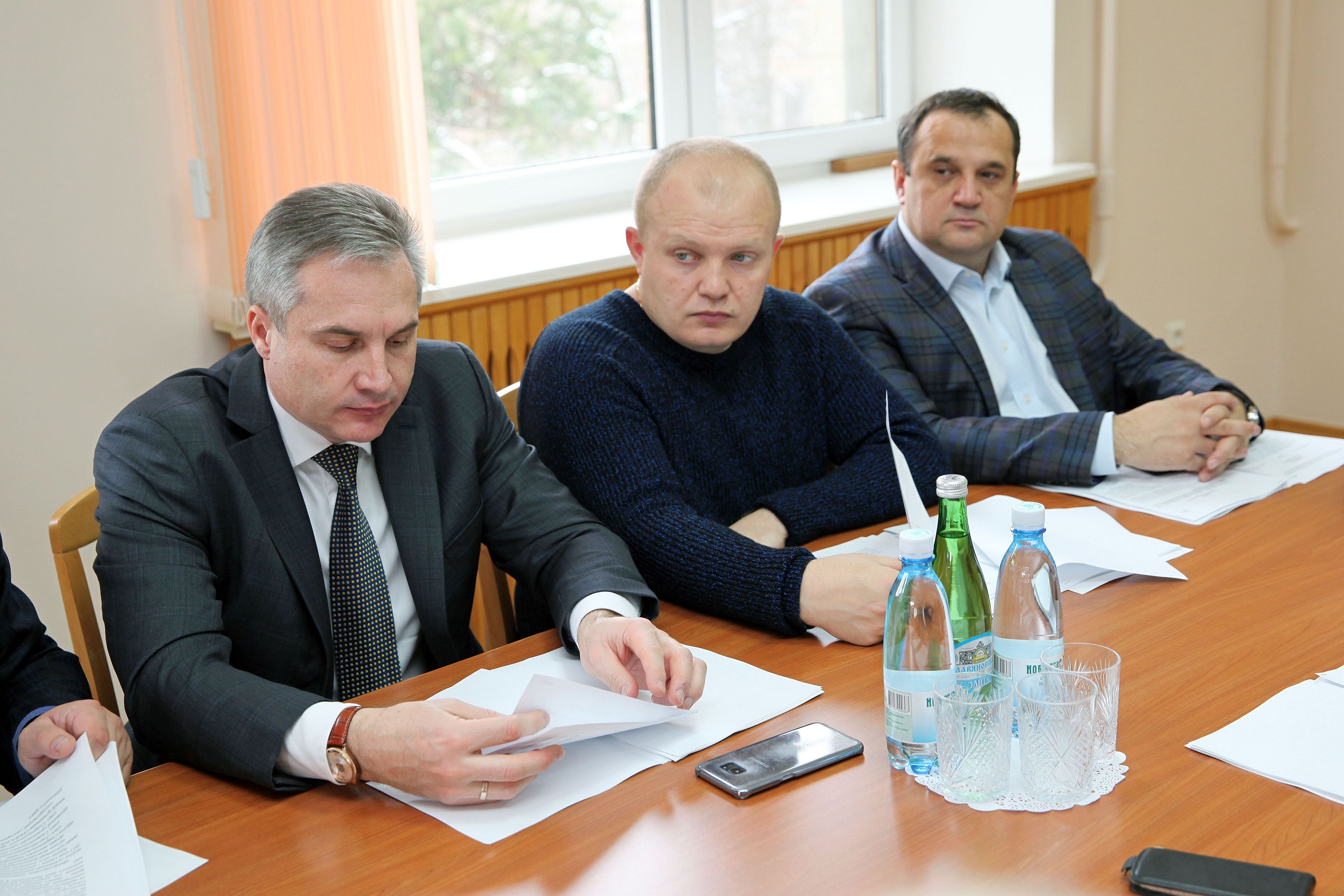 С планами определились