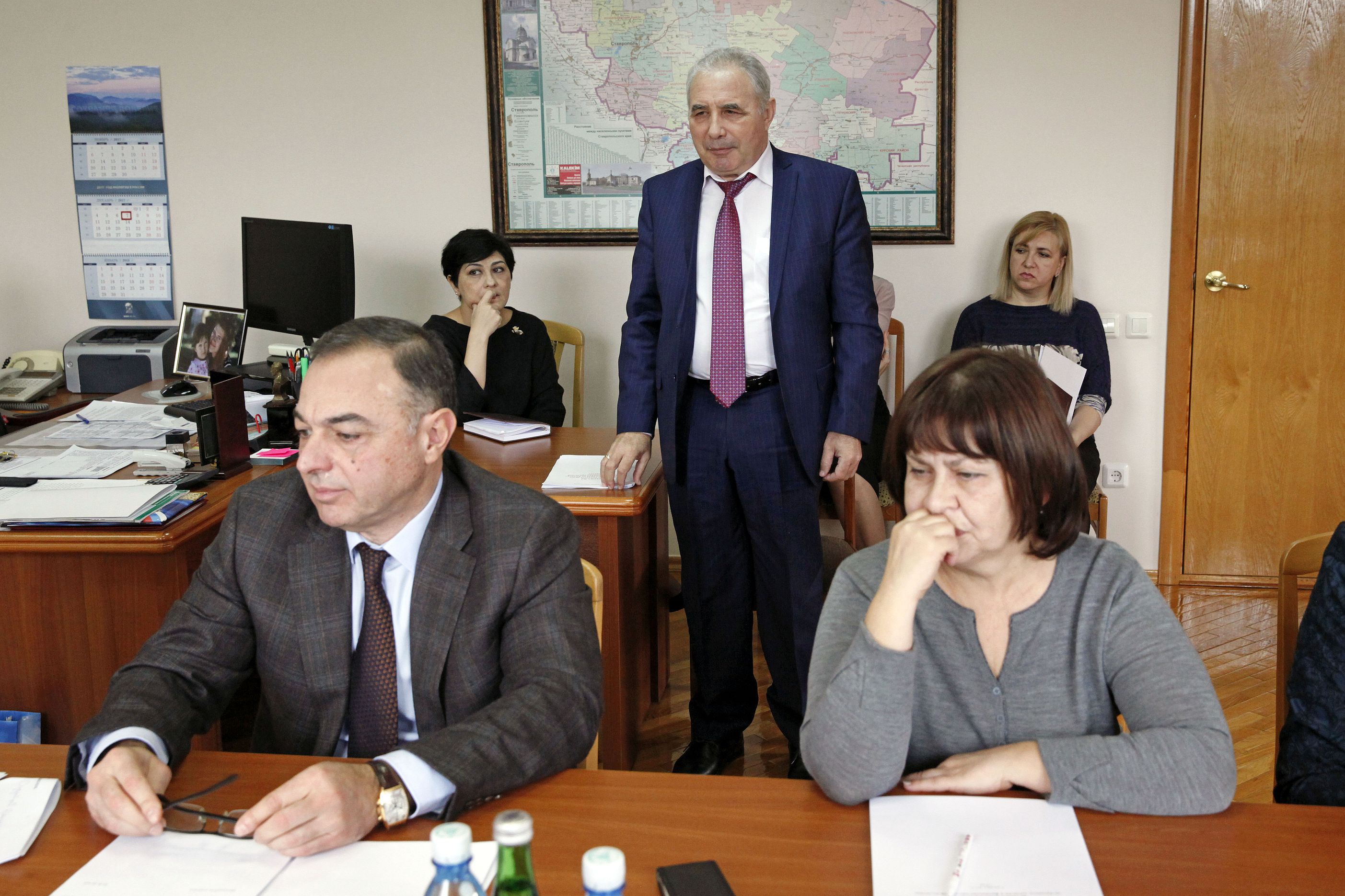 С планами определились