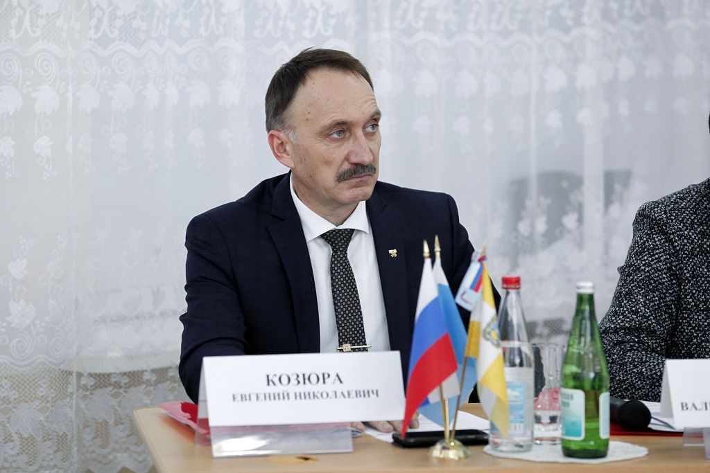 Внимание вопросам школьного питания