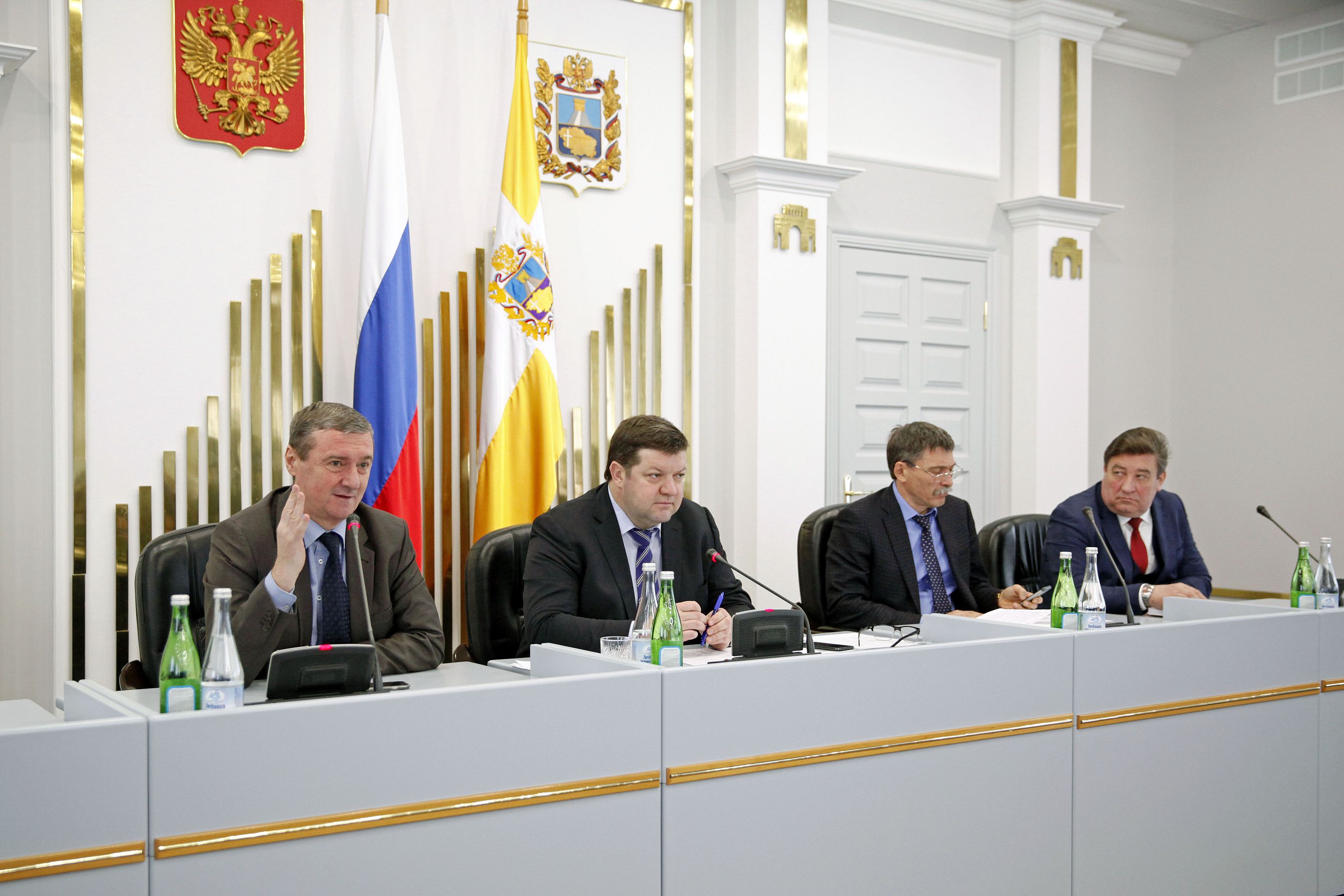С новыми инициативами