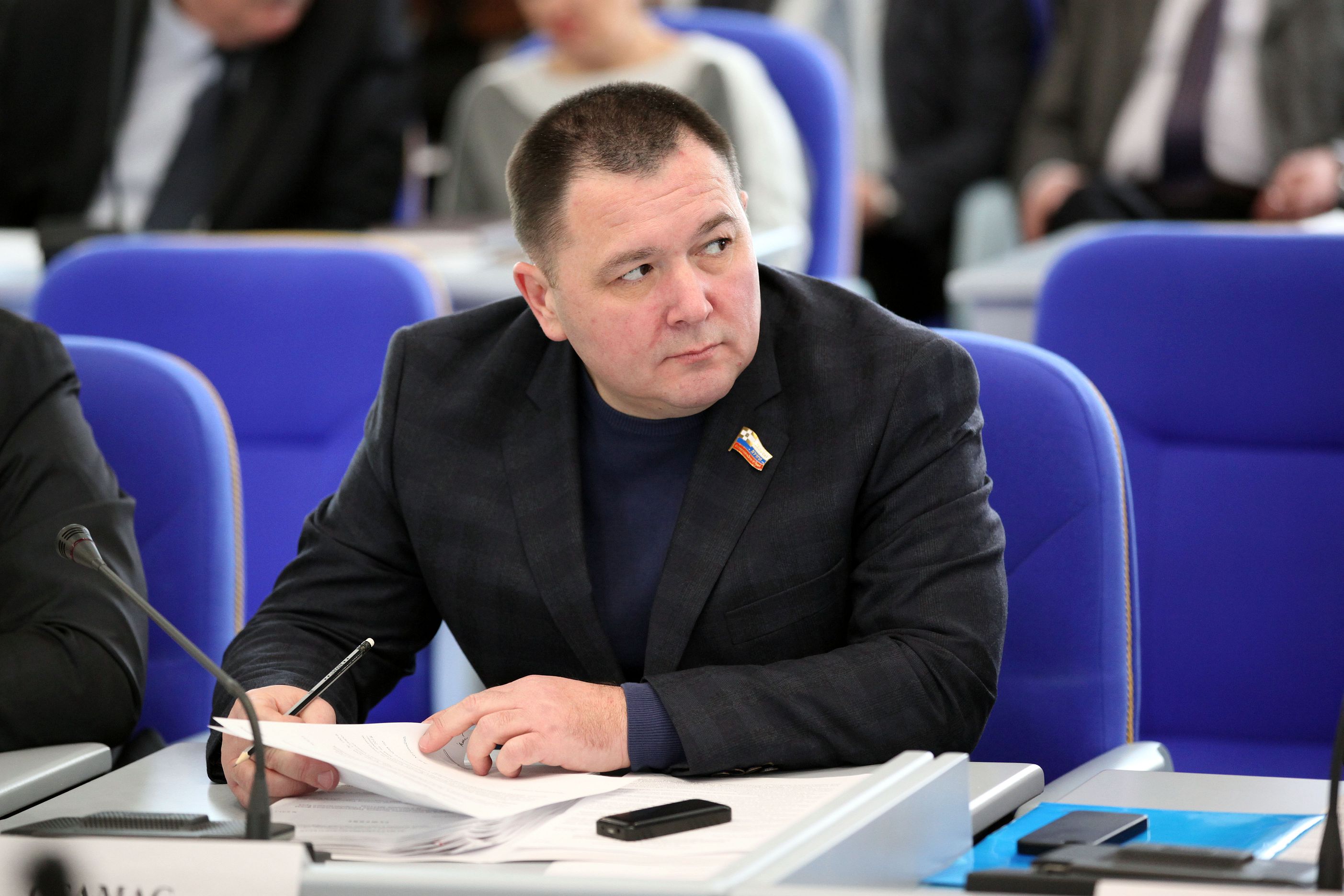 Внимание социальным вопросам