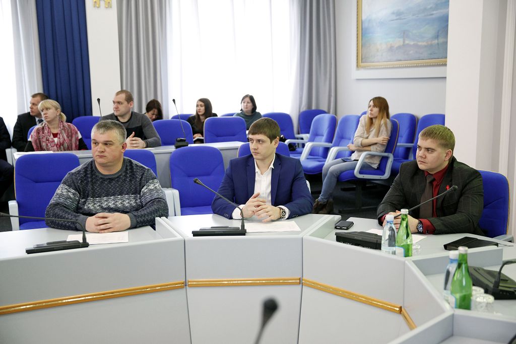 Молодые депутаты обсуждали перспективы цифровой экономики
