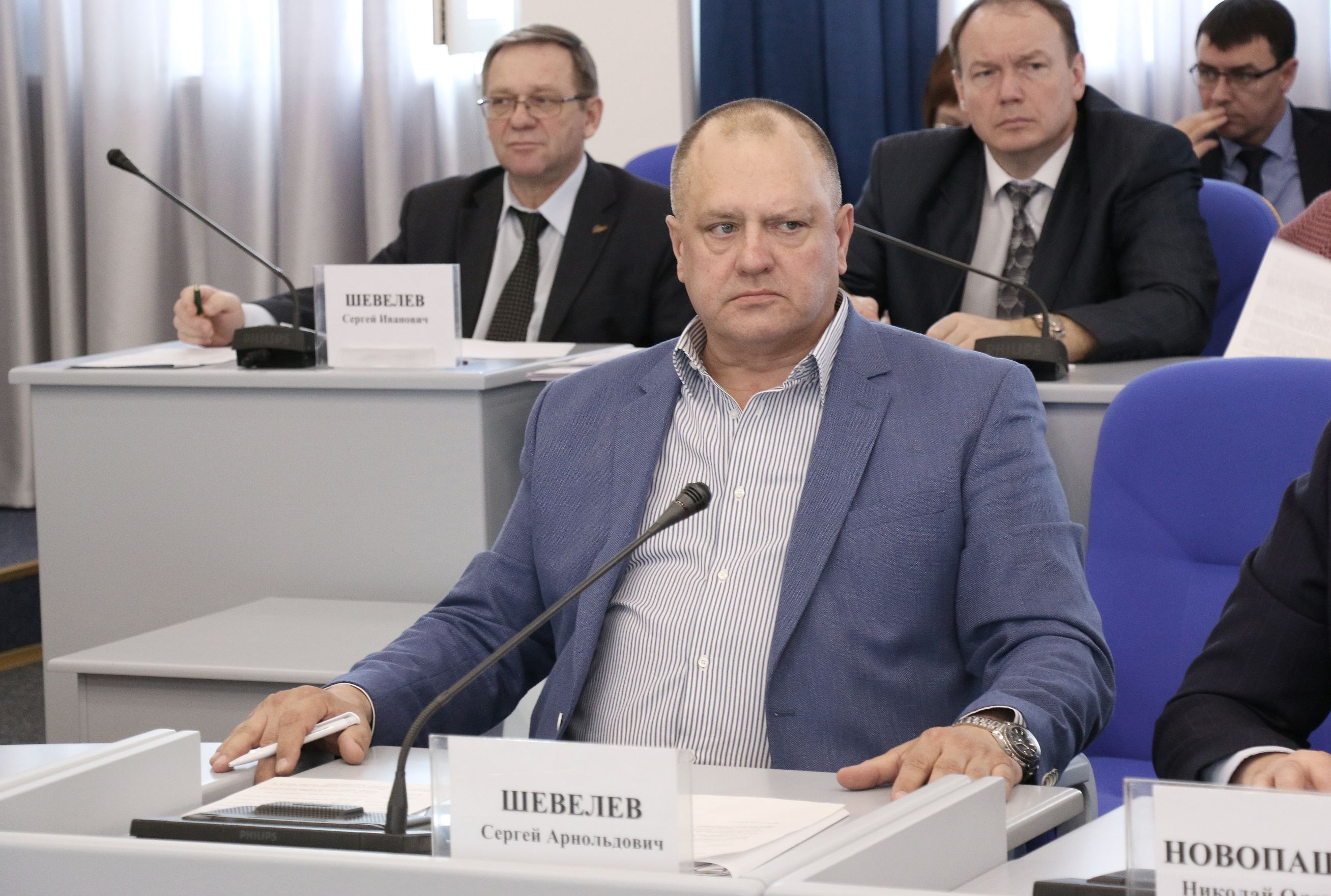 Усилить меры безопасности детей