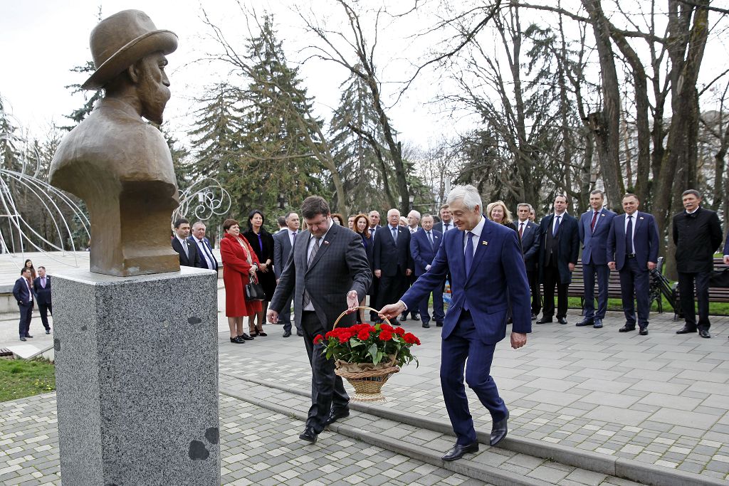 Дума Ставропольского края и Парламент Республики Северная Осетия – Алания заключили Соглашение о межпарламентском сотрудничестве