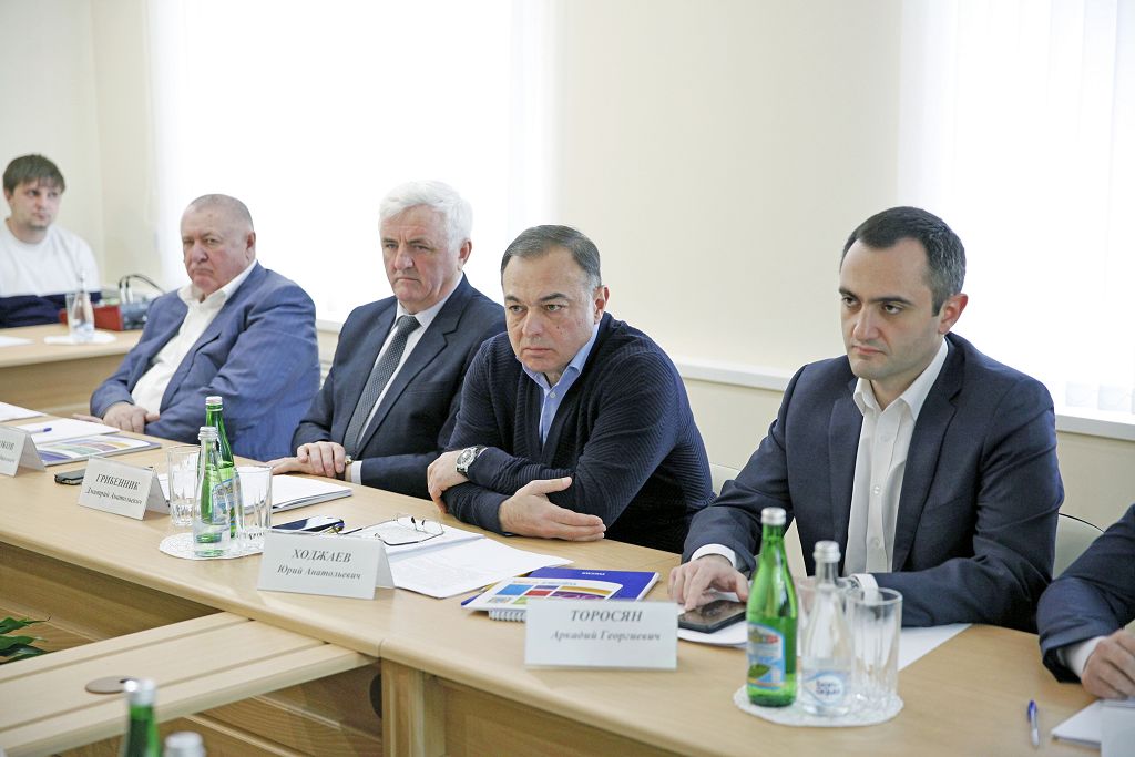 Увидеть проблемы и найти пути их решения