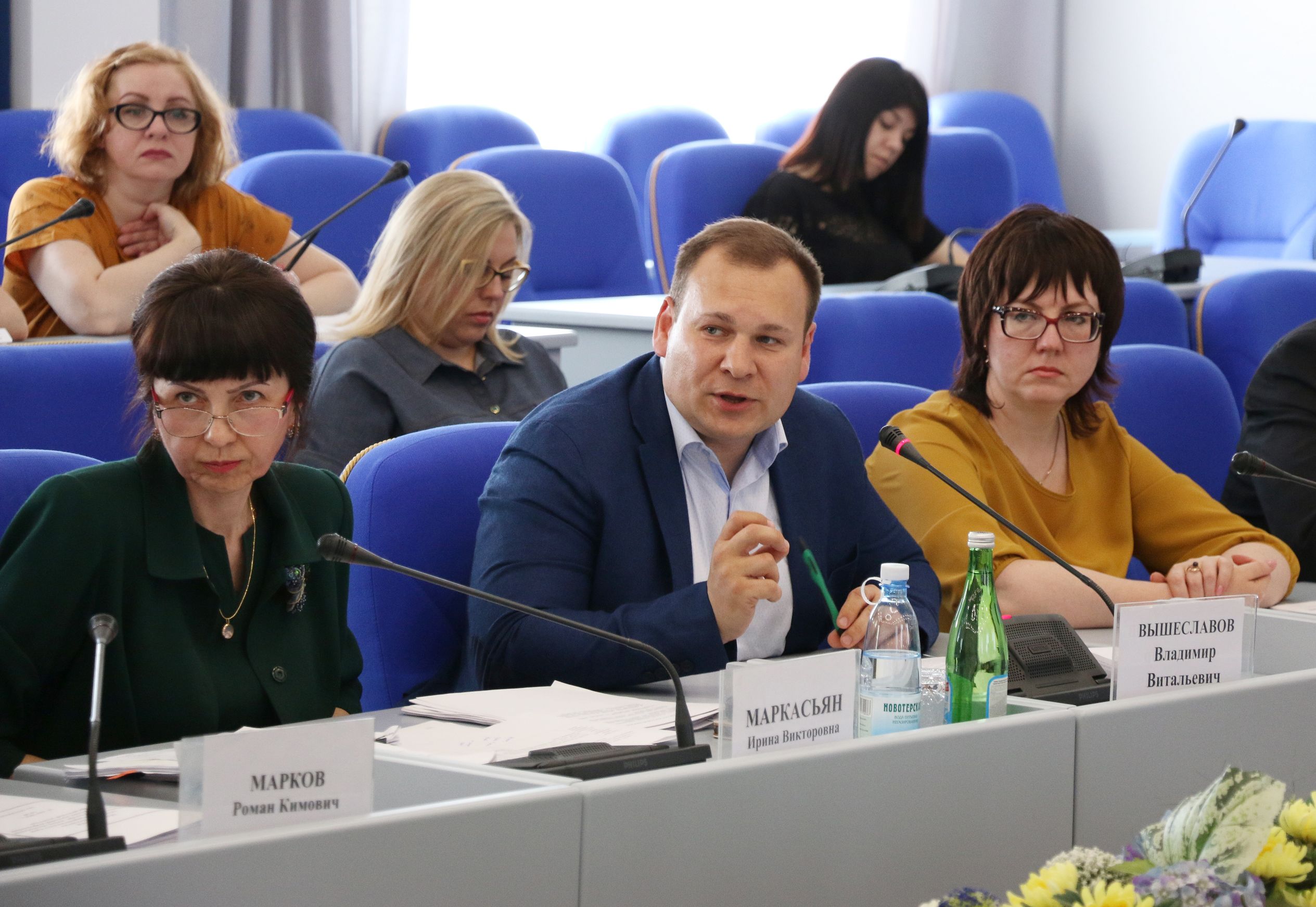 Акцент на дополнительное образование