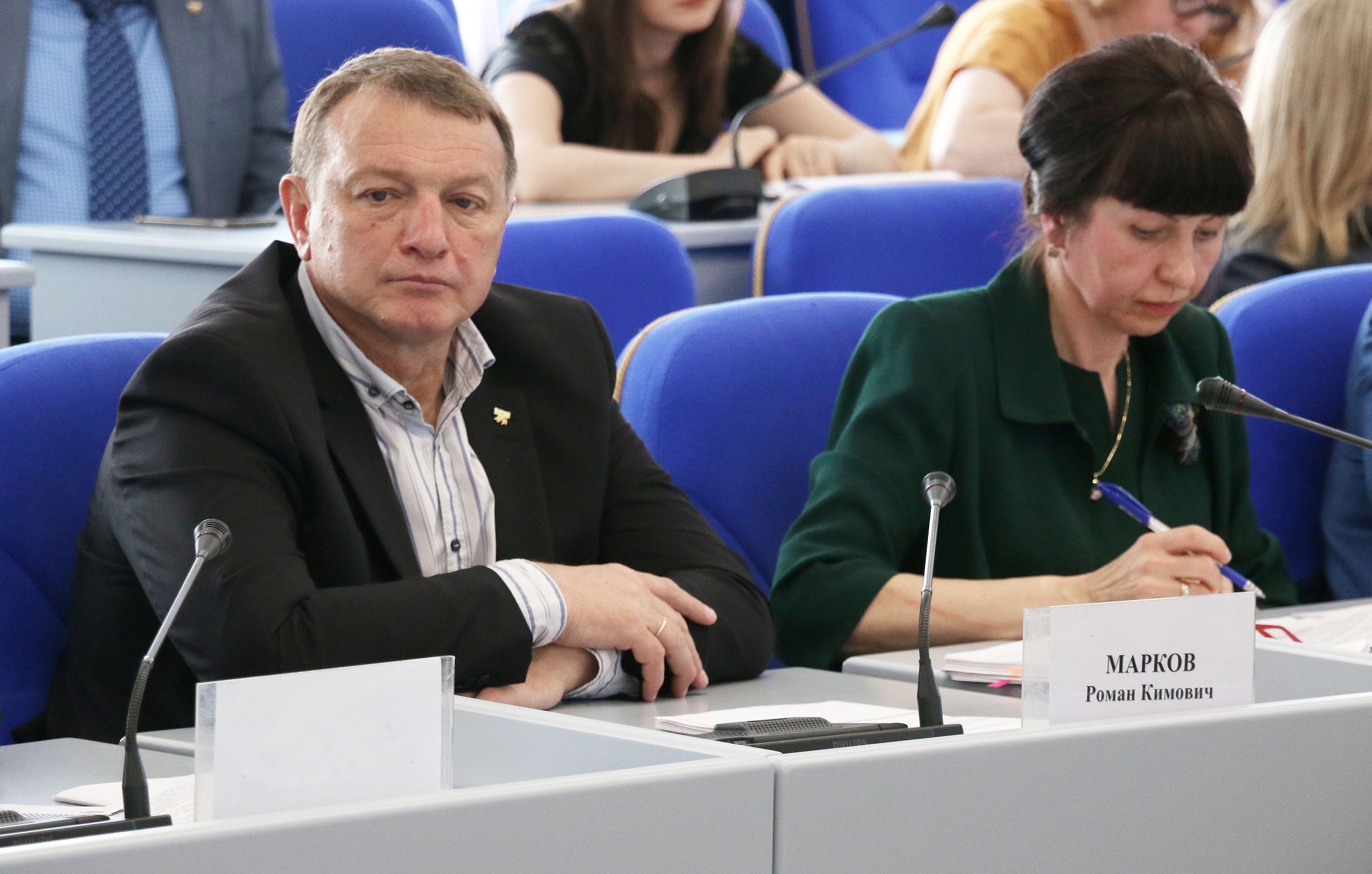 Акцент на дополнительное образование