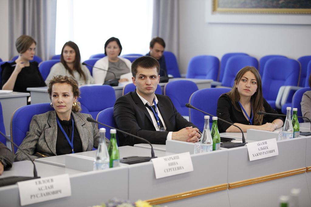 Проект «Академия молодых парламентариев СКФО» открылся в Ставрополе