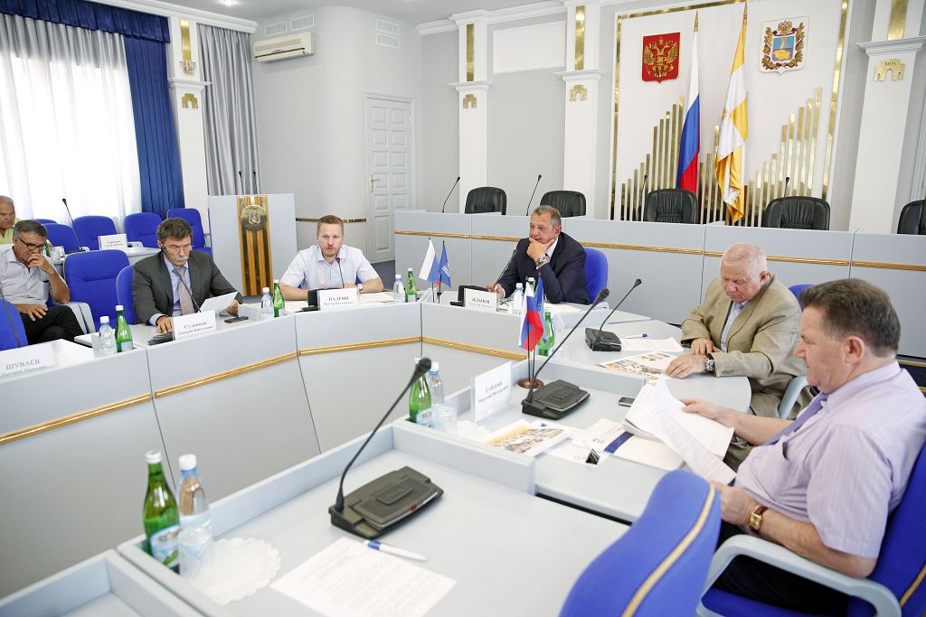 Круглый стол в рамках партпроекта «Единой России» «Российское село»