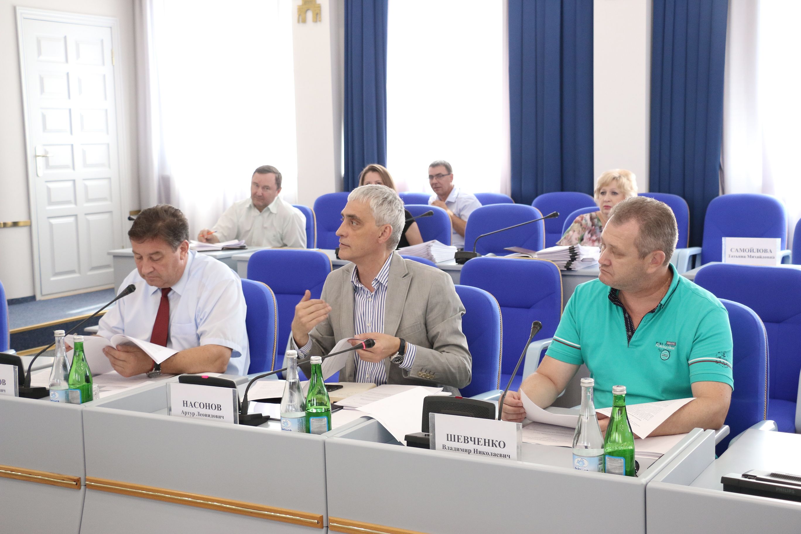 Подготовили законопроекты на июльское заседание Думы