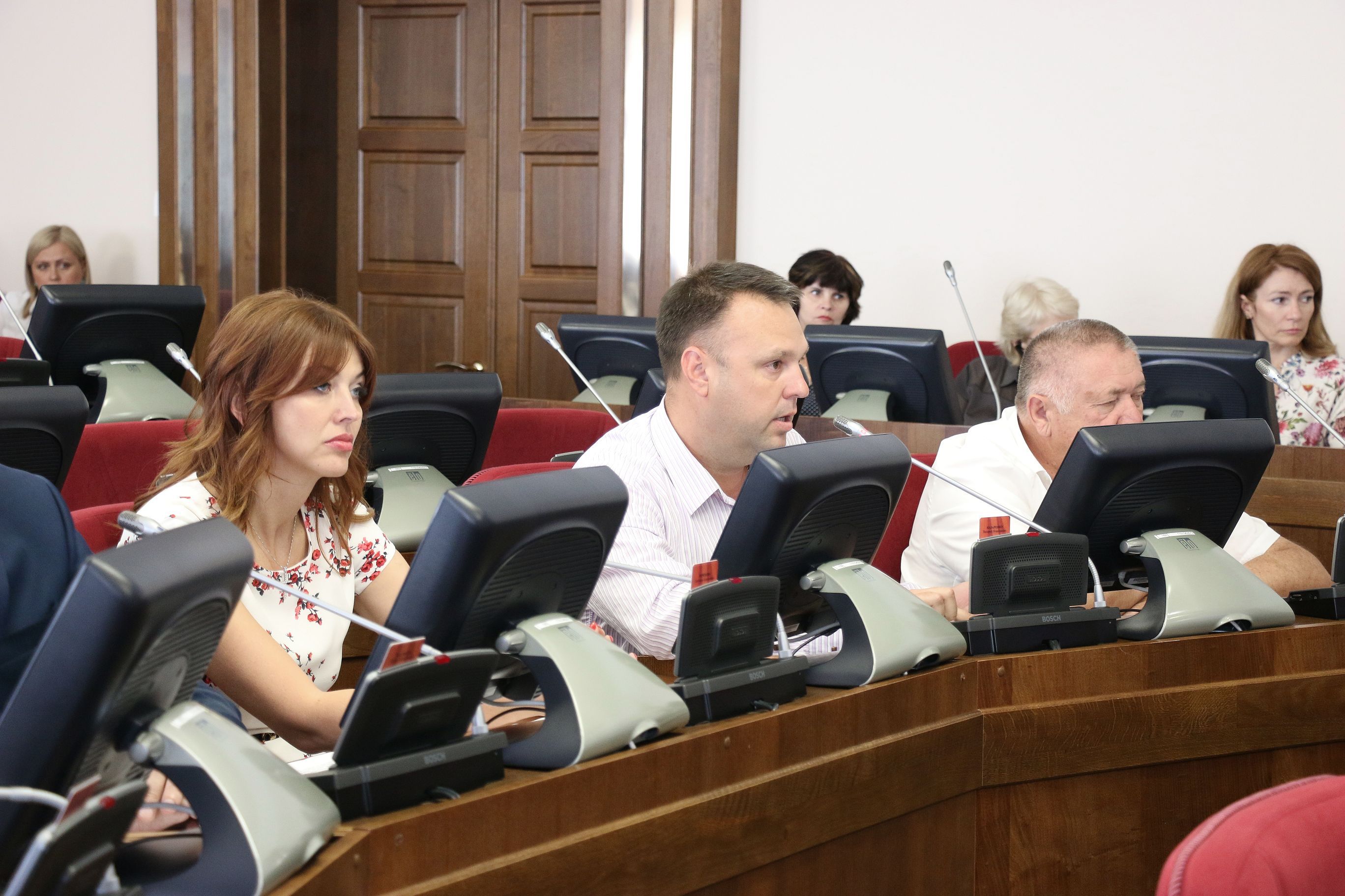 За неделю до парламентских каникул