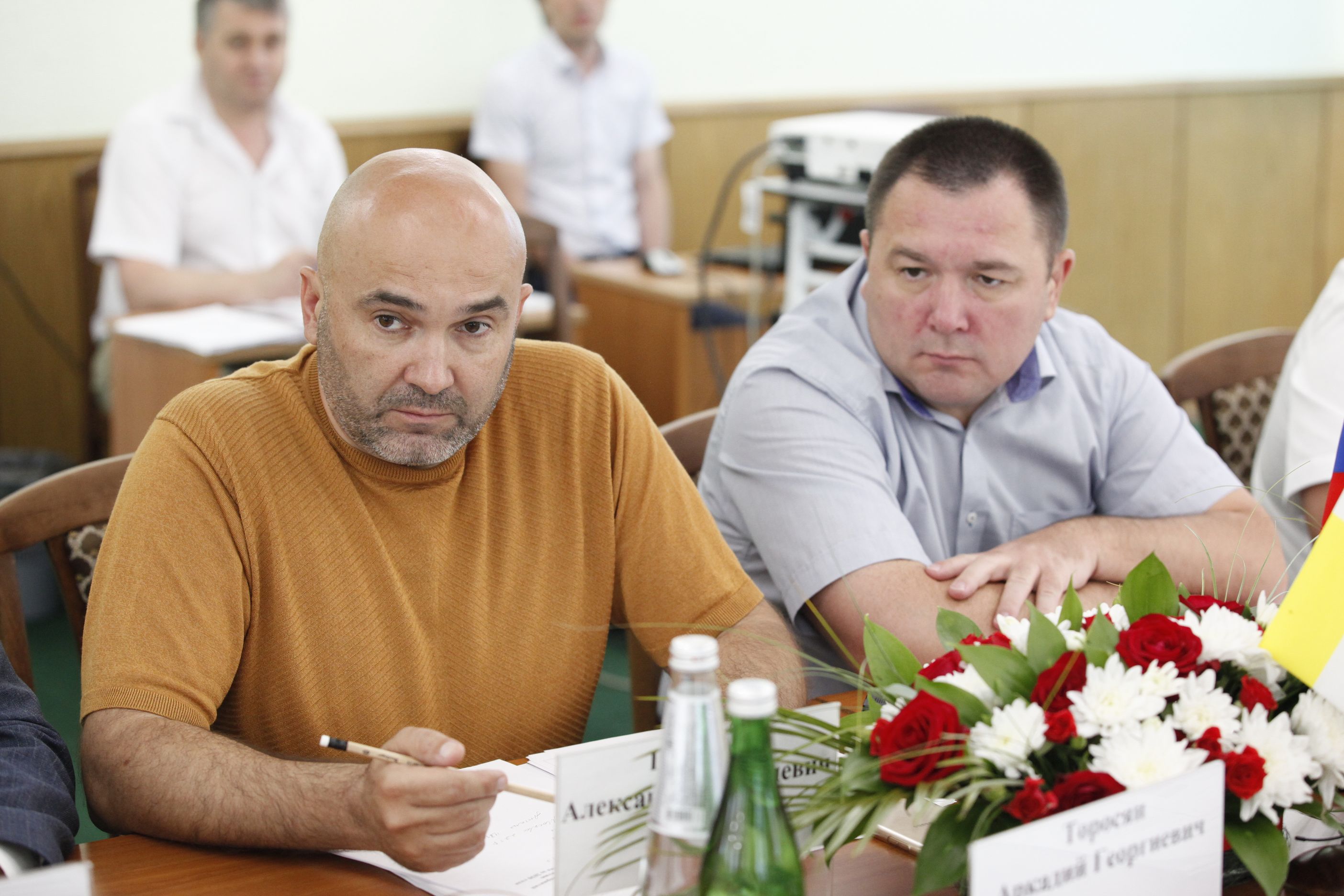 Перспективы развития курортов и туризма на Ставрополье обсудили депутаты