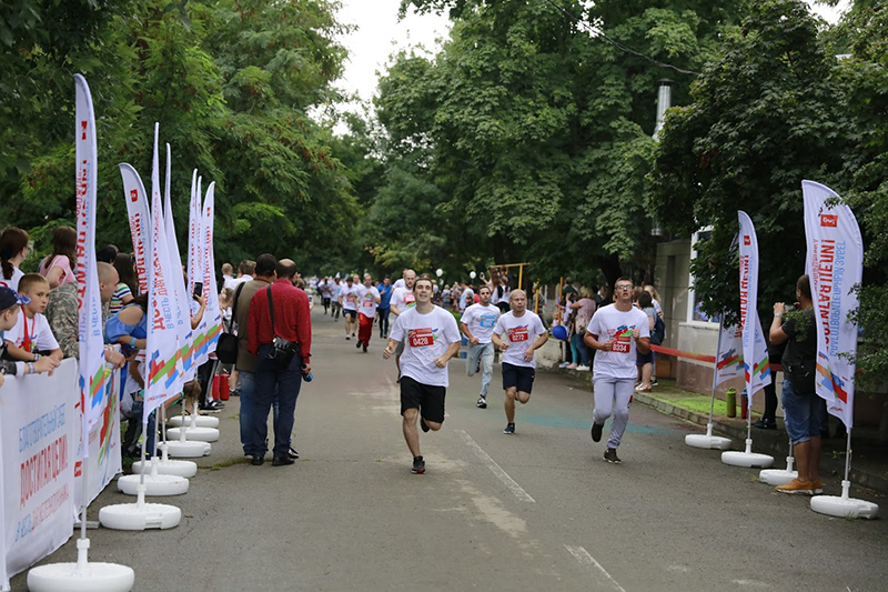 Поздравили железнодорожников