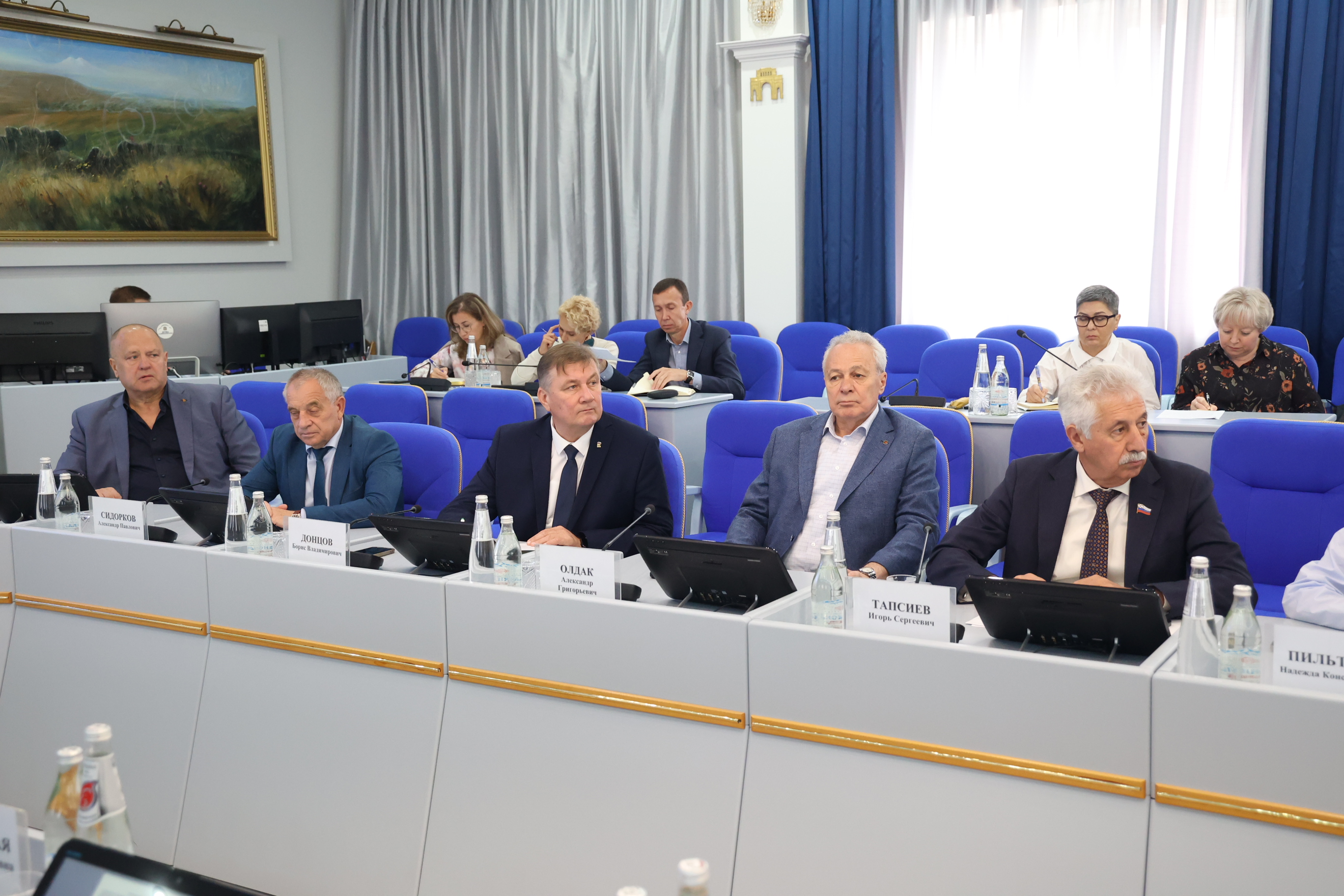 В краевой Думе приступают к работе над изменениями в краевой бюджет 2026 года и плановый период
