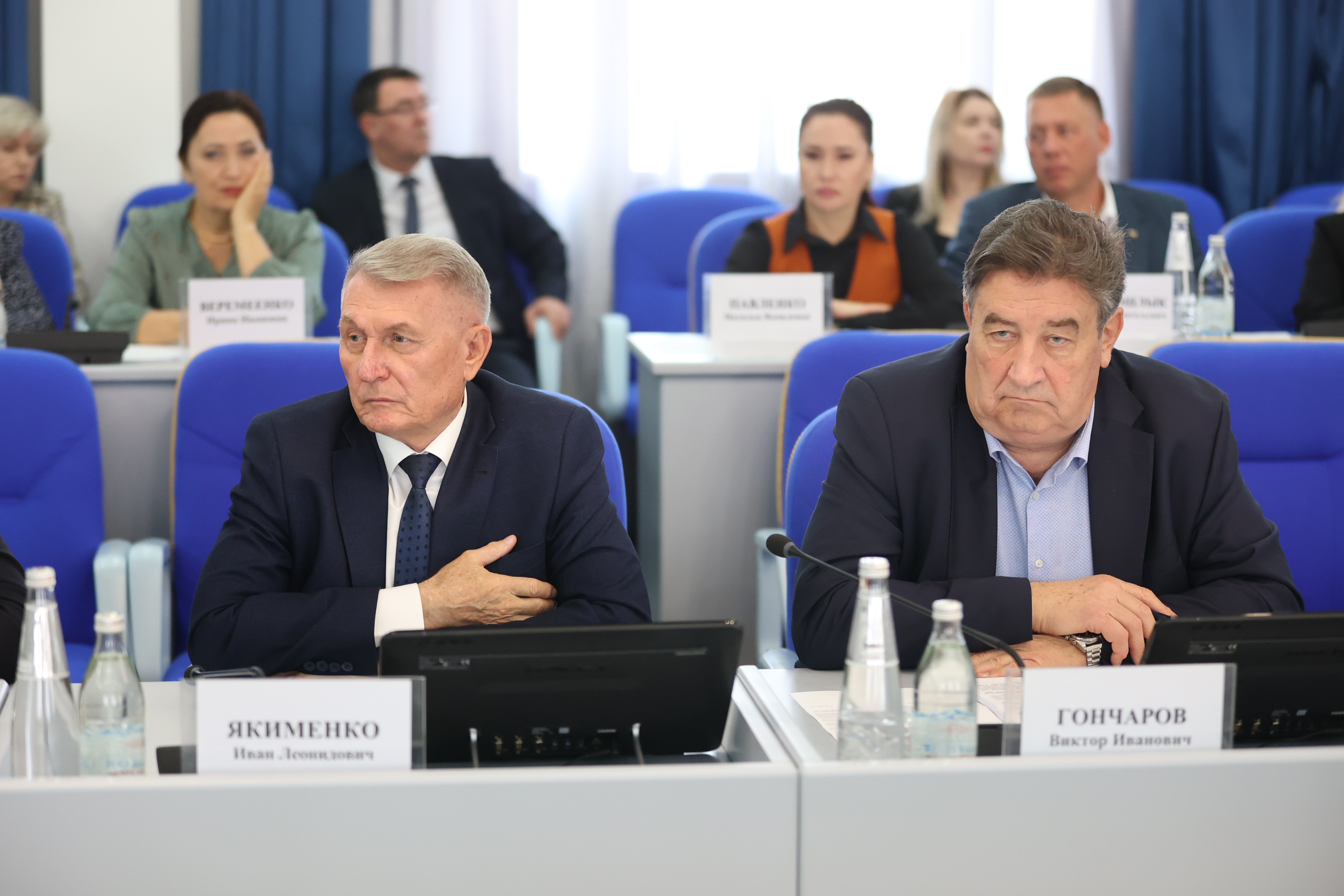 Комитет по промышленности, строительству и ЖКХ рекомендовал Думе принять изменения в краевые законы о капремонте, информационных системах и перевозках