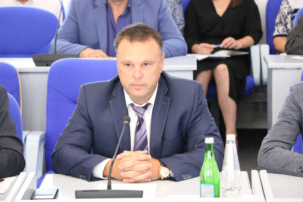 Идёт подготовка к очередному заседанию Думы