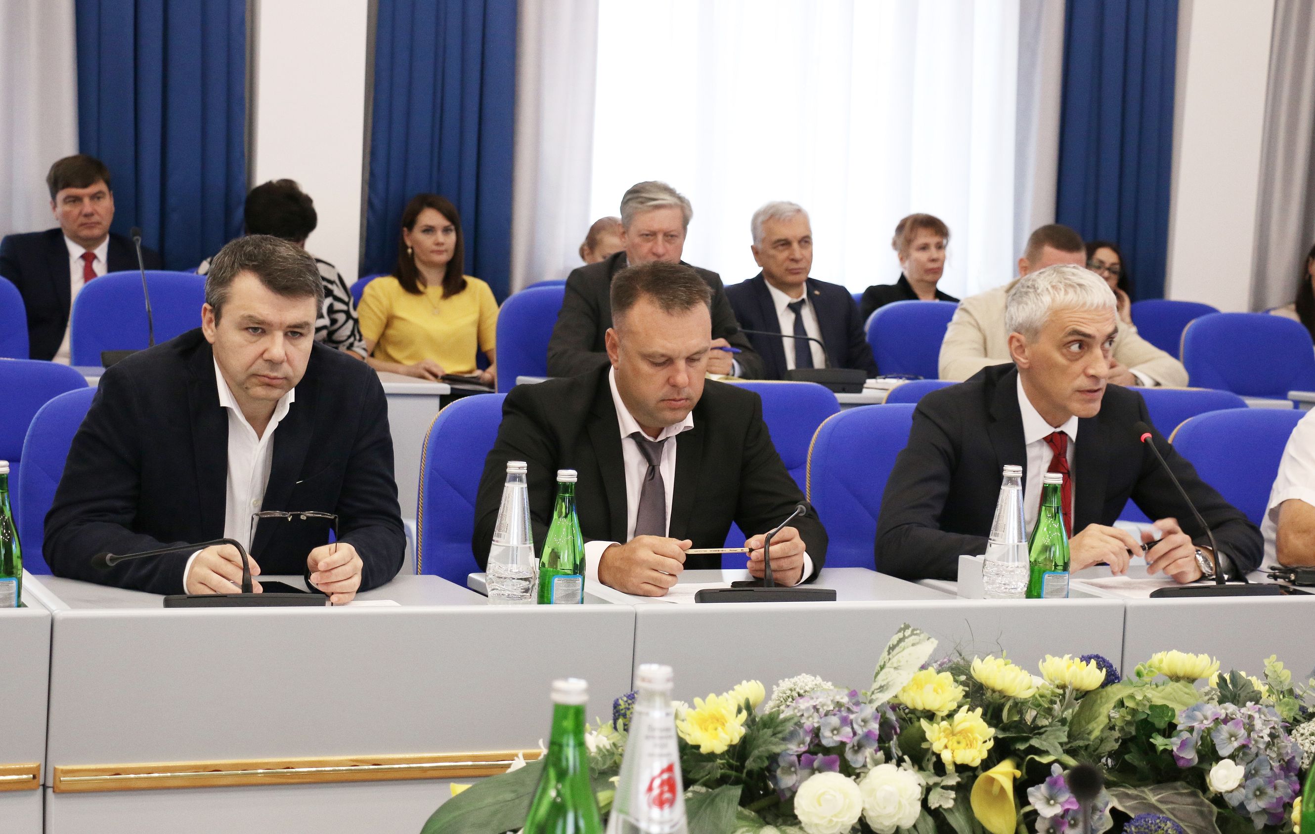 Продолжается подготовка к проведению очередного заседания парламента Ставрополья