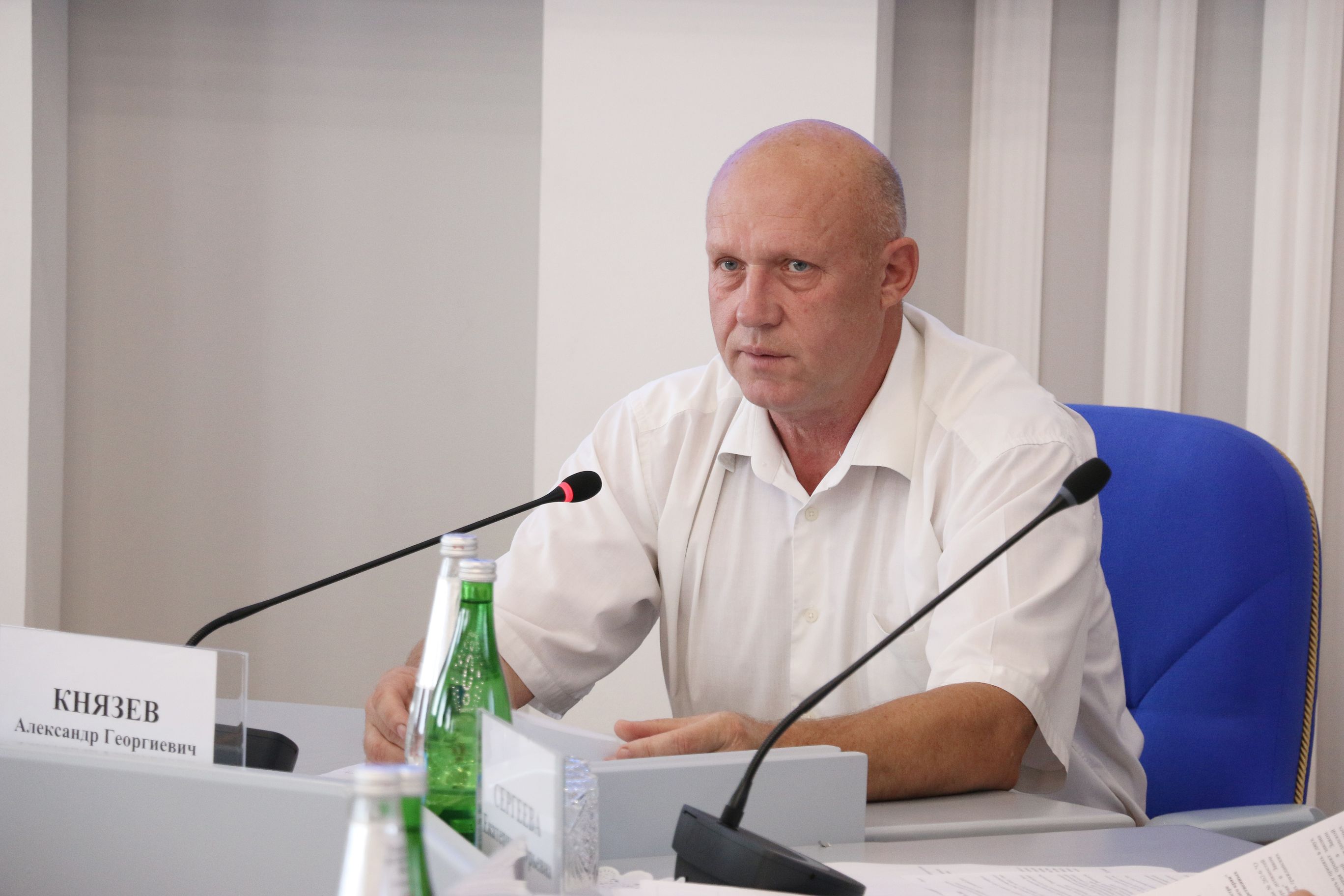 Подготовка к заседанию Думы